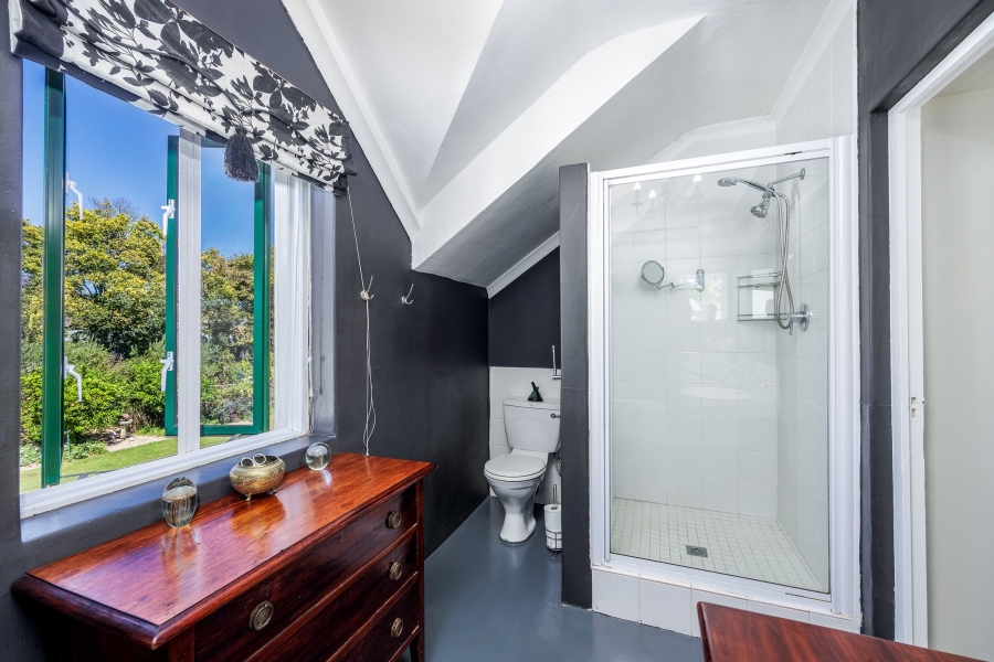 5 Bedroom Property for Sale in Paradyskloof Western Cape